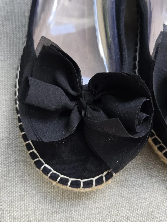 Cliffs By White Mountain Women’s Black Bow Espadrille Flats - Picture 2 of 10